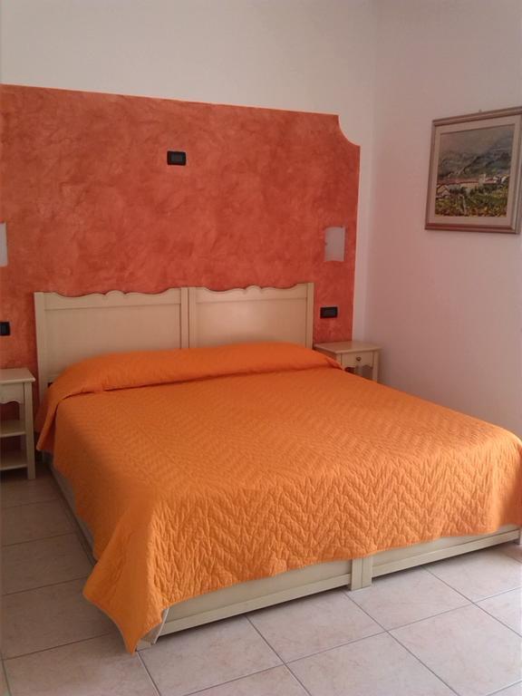 Agriturismo Ai Ciliegi 巴多利诺 外观 照片